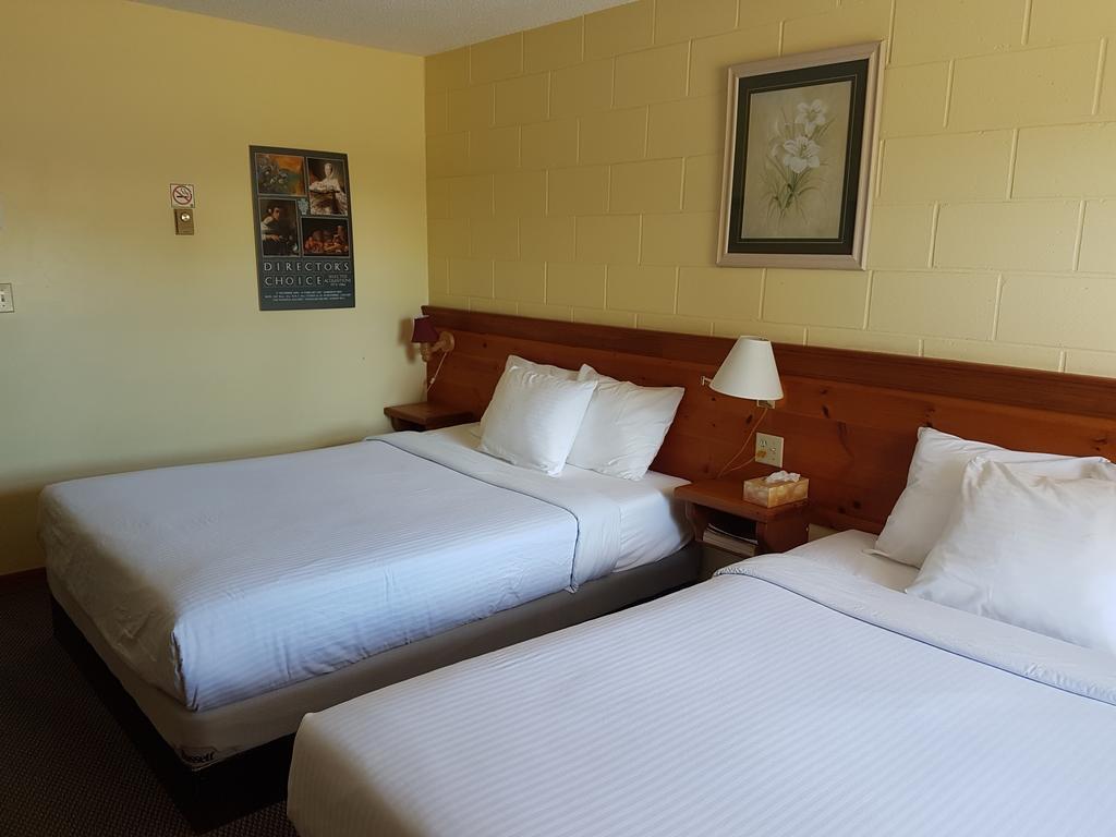 Westport Station Motel Buitenkant foto